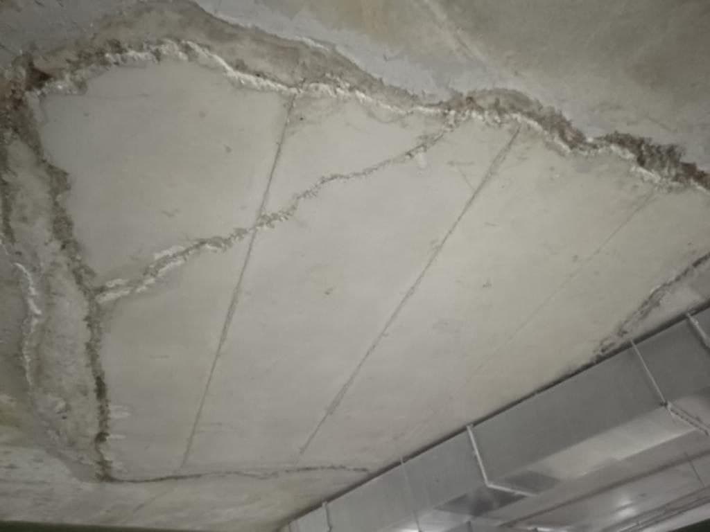 ЖК на Мосфильмовской 74Б, результат обработки трещин в бетонной плите